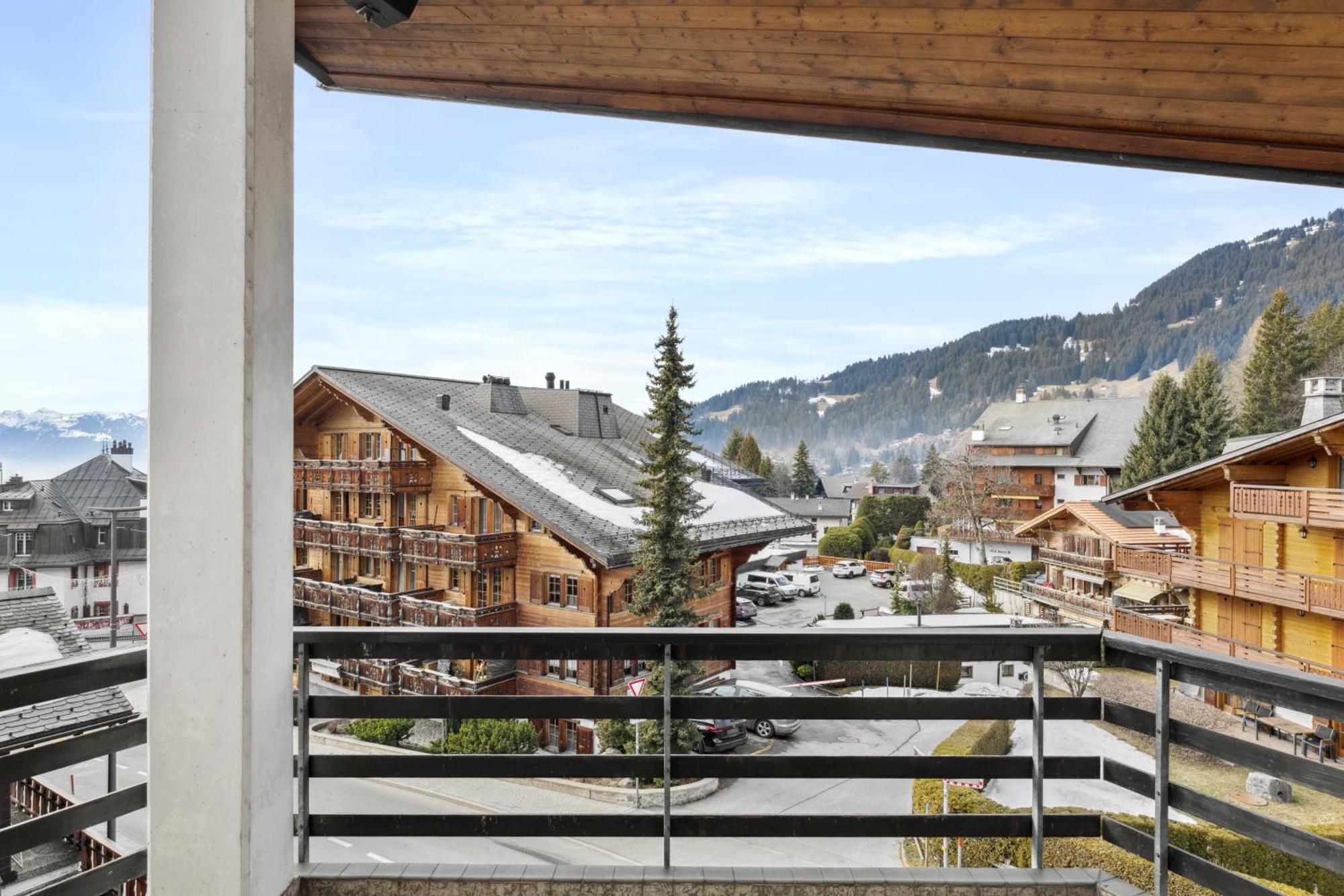 Triplex In Villars Centre With Parking Buitenkant foto