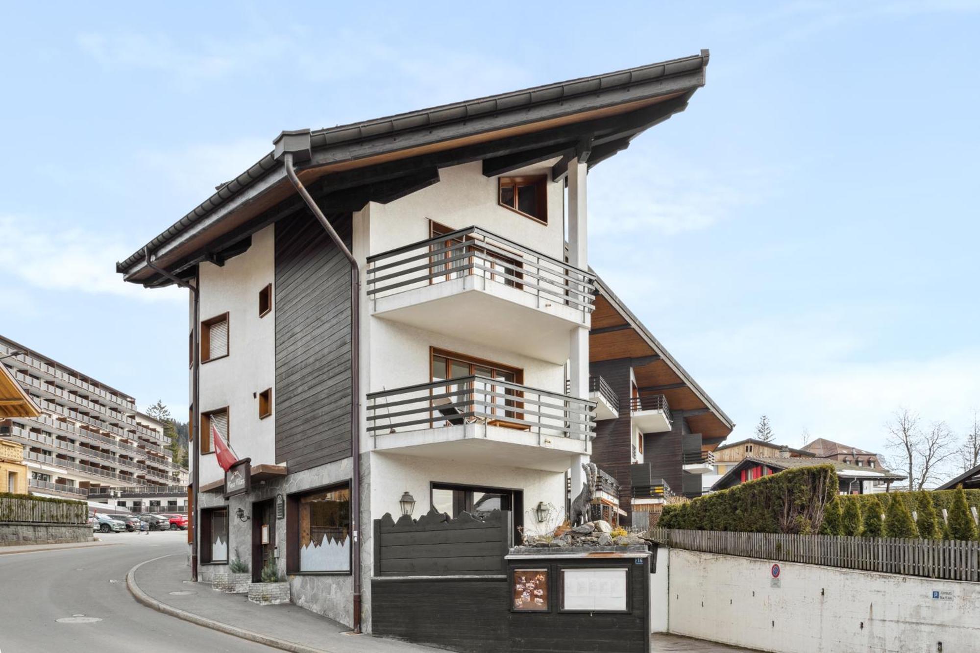 Triplex In Villars Centre With Parking Buitenkant foto